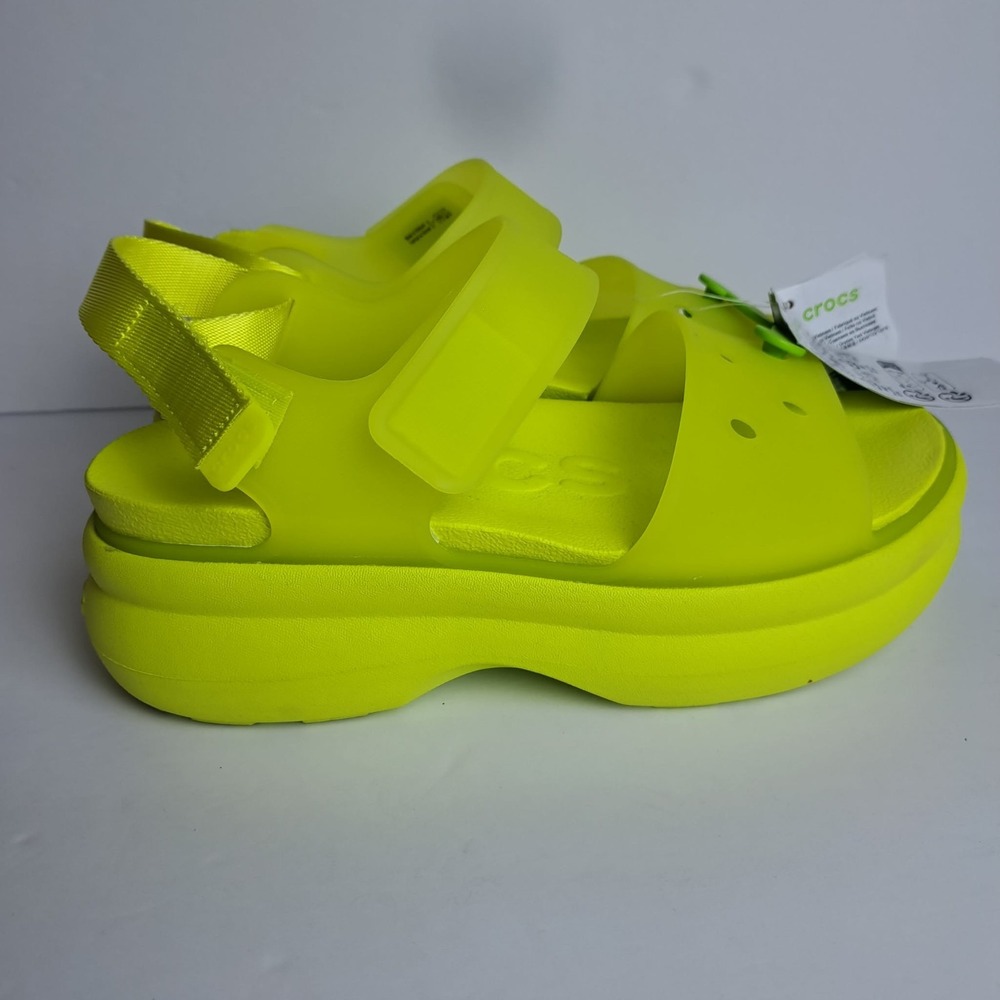 Crocs Women's Soho Y Strap Frosted Sandal Size 8